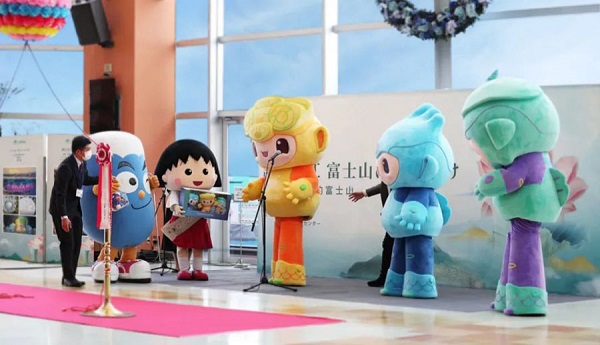 hangzhou asian games mascots mark first trip overseas