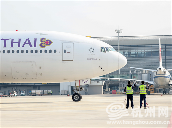 hangzhou intl airport embraces asian para games outbound peak