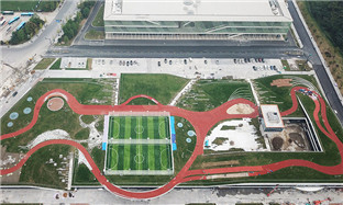 athletic track on roof of building opens in hangzhou