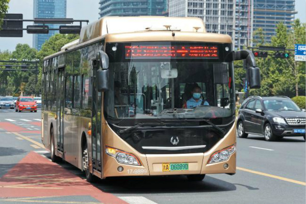 hangzhou pilots 5g buses